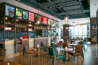 闊別兩年重返義烏,因為她我竟有些后悔離開