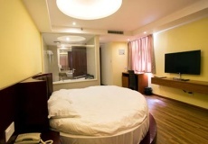 [寧宇酒店]豪華大床房住宿1晚!設施齊全,服務周到,設計豪華,價格優惠,是您出行的首選酒店!_團800福州團購網站大全