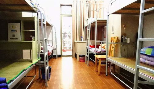 都說工廠薪資高,為何留不住年輕人,打工妹曬出工資,揭露原因